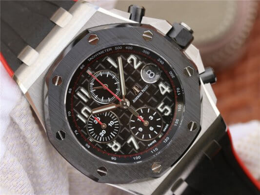 JF ra m t phi n b n V2 c a Audemars Piguet ROO Dark Knight 26470