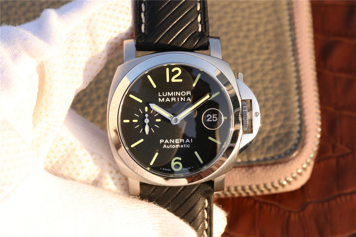 ng h Panerai PAM 048 Replica T t nh t v i B m y Ch u 7750