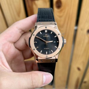 Đồng Hồ Hublot Japan Fake 05